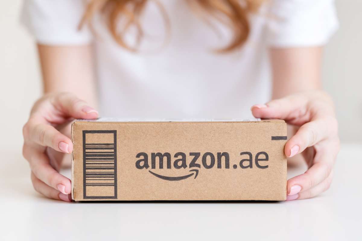 Amazon, in occasione del Black Friday, sconto del 15% su tutto